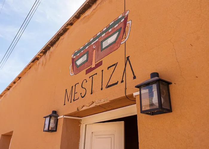 Mestiza Hostal