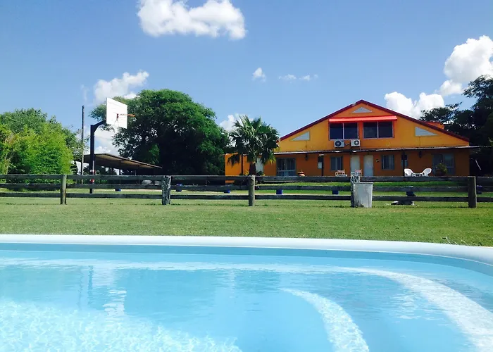 Hotel Sanguinetti Victoria , Argentina