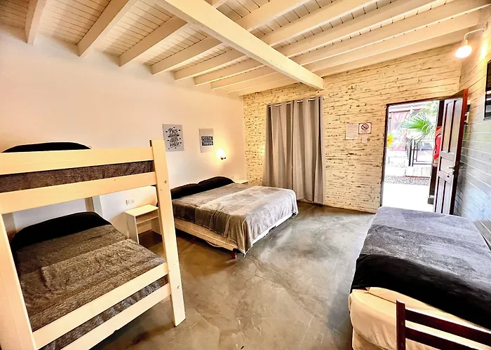Hotel Alma Pura