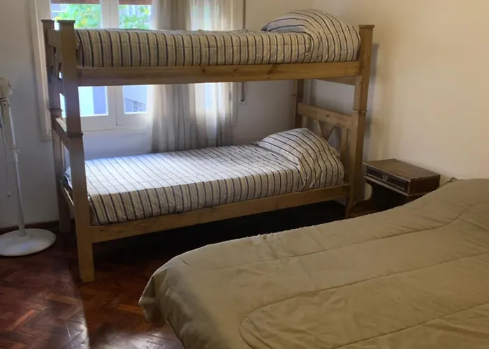Hostel la Embajada Mendoza, Argentina