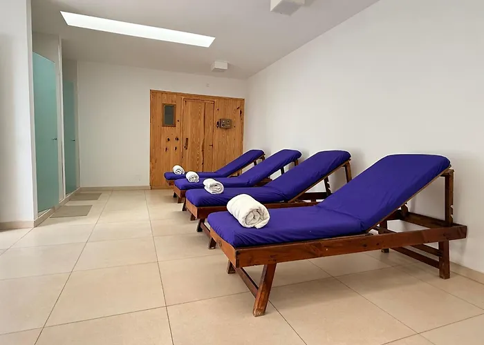 Hostal Del Sol Spa