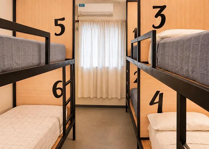 Hostel Cha