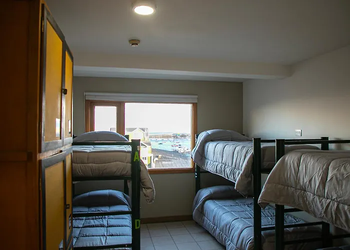 Yaghan Hostel