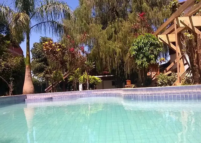 Petit Caraguata