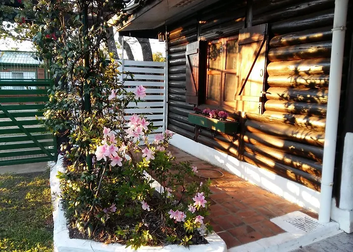 Cabañas Los Troncos Ituzaingo , Argentina