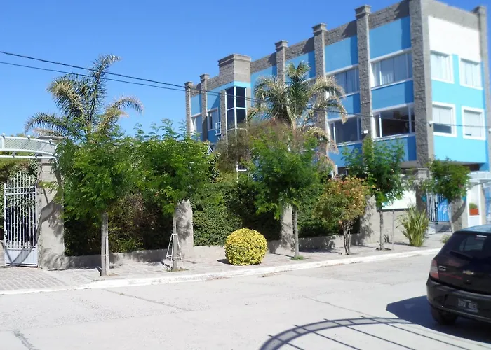 Aromos Apart